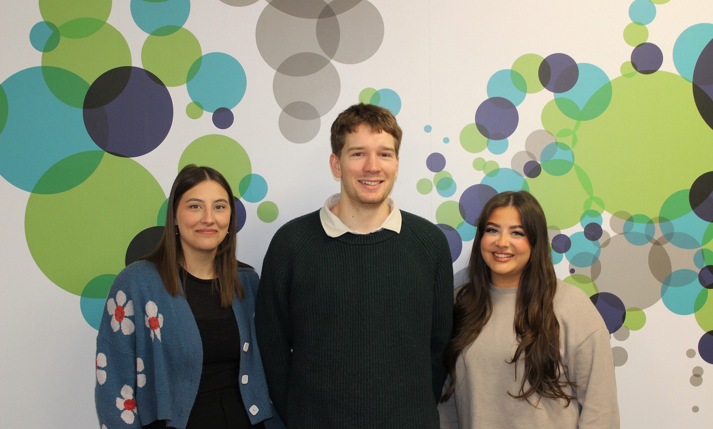 uhy-hacker-young-adds-three-graduates-to-nottingham-office